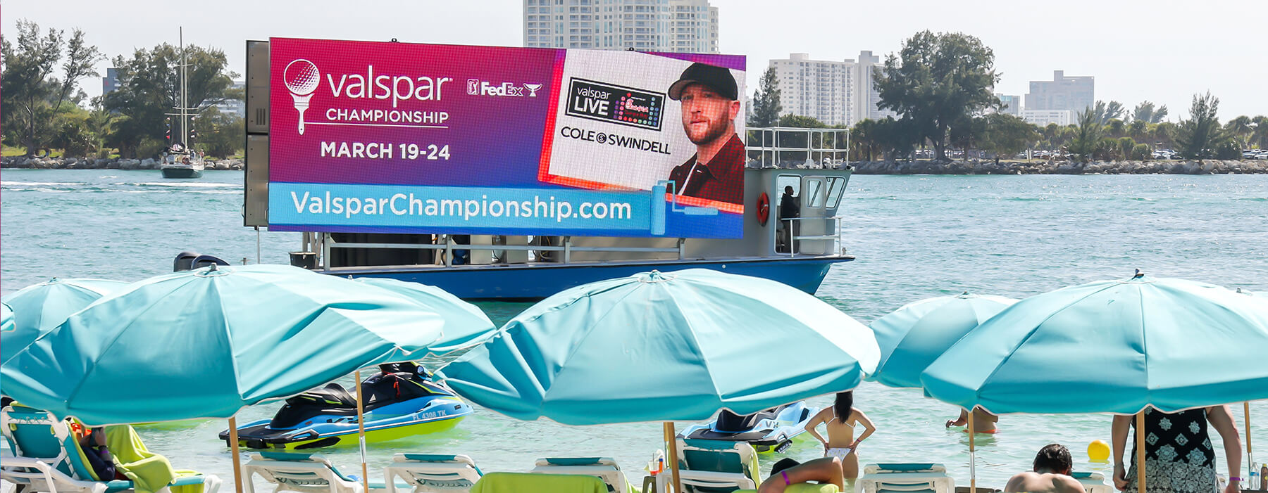 val_52797_01_OOHboat3_cole